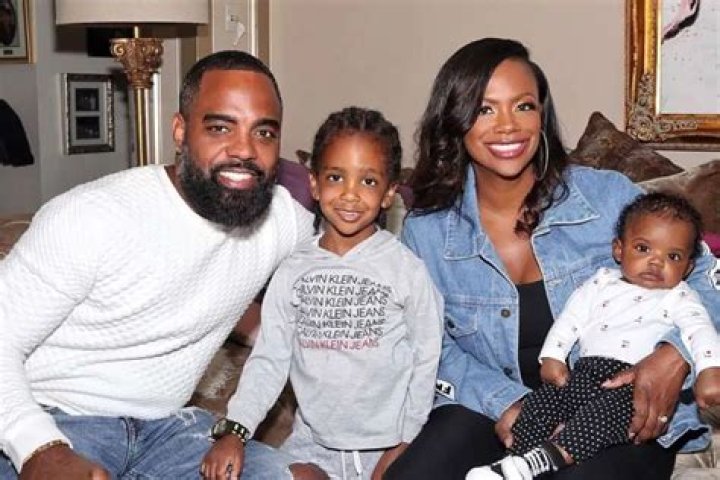 Kandi Burruss Confirms Her Self-Confidence By Responding To This Jaw-Dropping Question About Her Skin Color After Sharing This Beautiful Family Portrait
