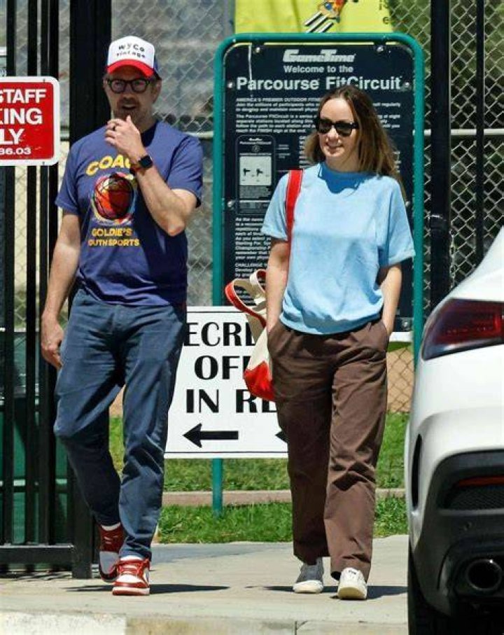 Olivia Wilde Talks To Kelly Clarkson About Her Family Life And Her Split With Jason Sudeikis